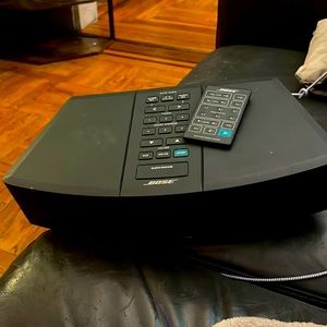 Bose Wave Radio Alarm Clock